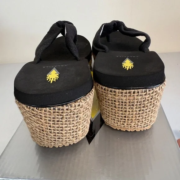 volatile Women’s Tulane wedge sandals 10 Black - Picture 3 of 7